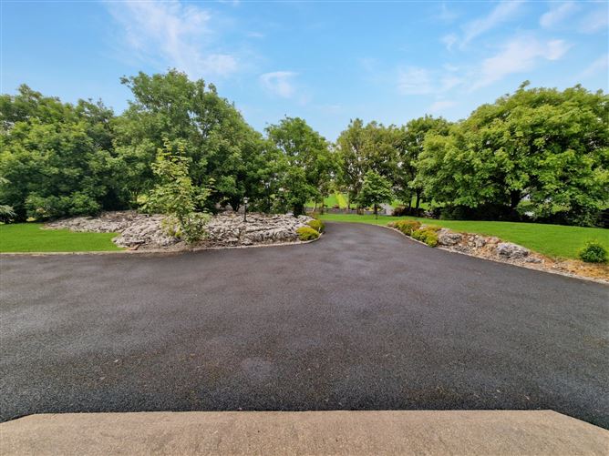 Lissane, Clarecastle, Ennis, Co. Clare