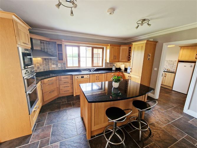 Lissane, Clarecastle, Ennis, Co. Clare