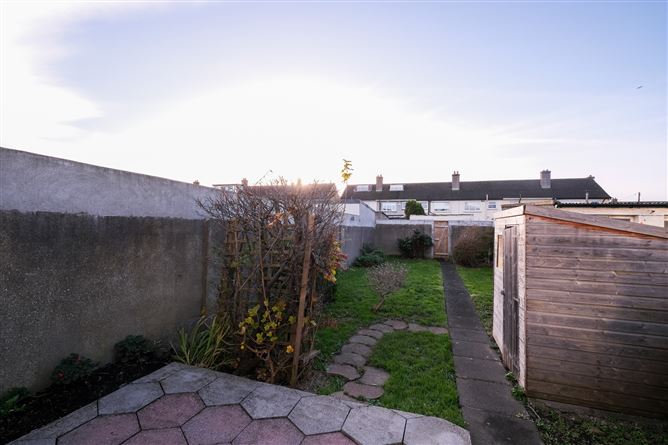  18 Saint Patrick's Road, Greenhills, Dublin 12