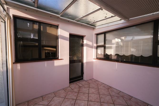  18 Saint Patrick's Road, Greenhills, Dublin 12