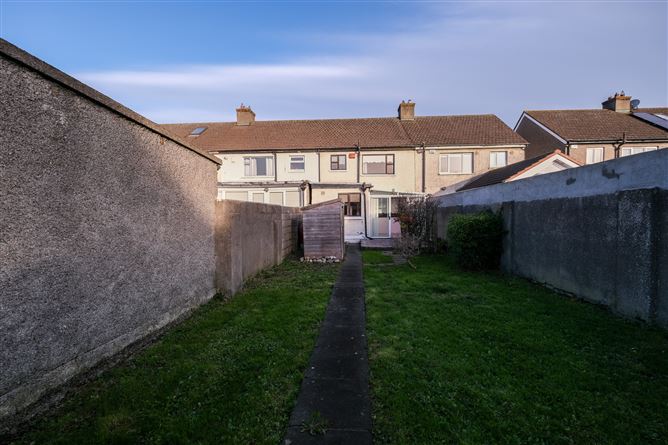  18 Saint Patrick's Road, Greenhills, Dublin 12