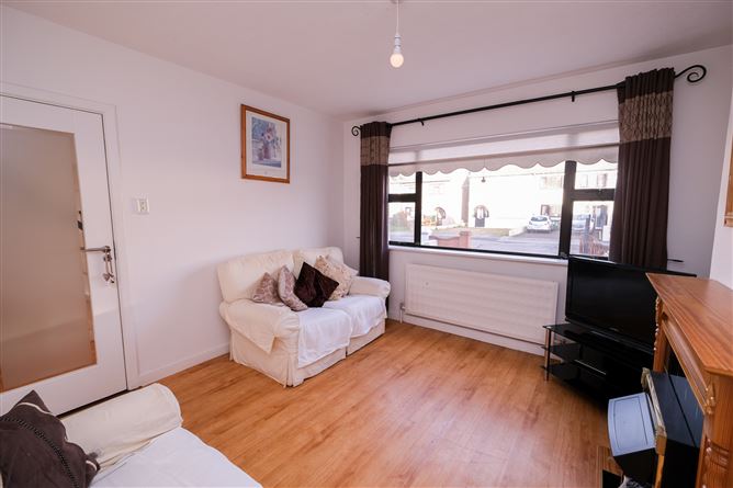  18 Saint Patrick's Road, Greenhills, Dublin 12