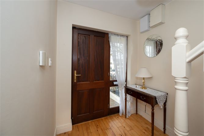 68 Clonlea, Mount Oval, Rochestown, Cork