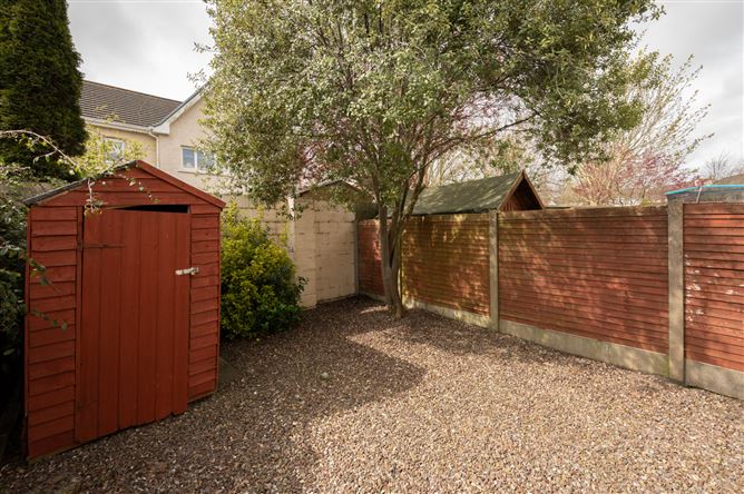 68 Clonlea, Mount Oval, Rochestown, Cork