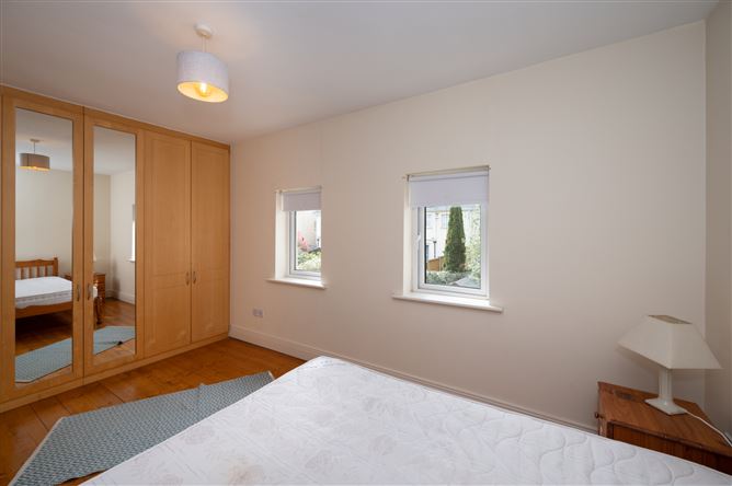 68 Clonlea, Mount Oval, Rochestown, Cork