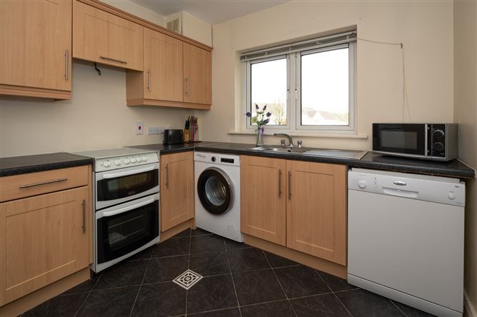 68 Clonlea, Mount Oval, Rochestown, Cork