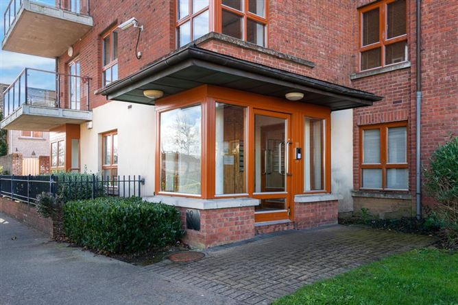 19E Fernleigh Dale, Castleknock, Dublin 15