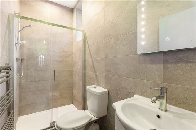 Apt 7 Lucerne, 39 Castle Avenue, Clontarf, Dublin 3