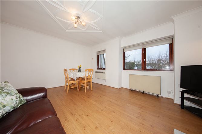 12 Villa Blanchard, Blanchardstown, Dublin 15