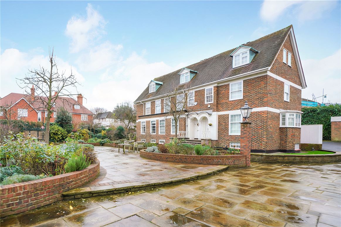 Wimbledon Whimsy,London,Greater London,United Kingdom