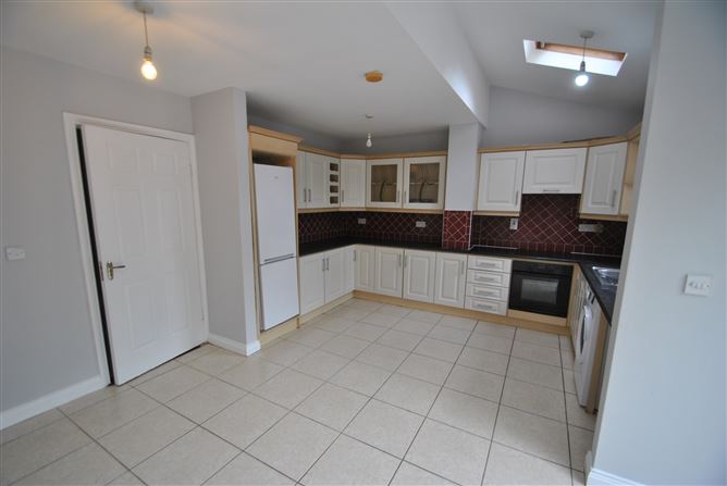 7 Castle Court, Shinrone, Birr, Co. Offaly