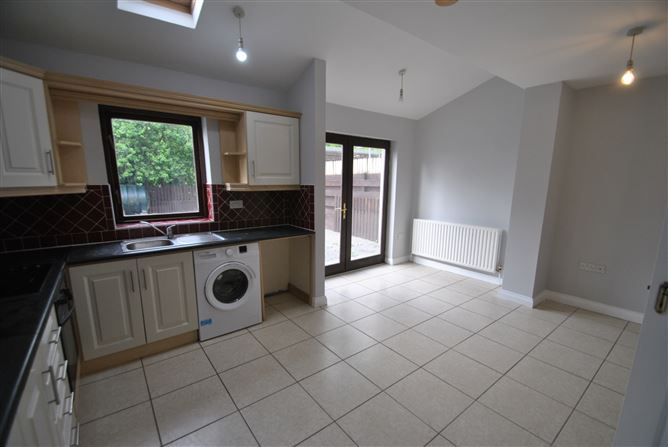 7 Castle Court, Shinrone, Birr, Co. Offaly