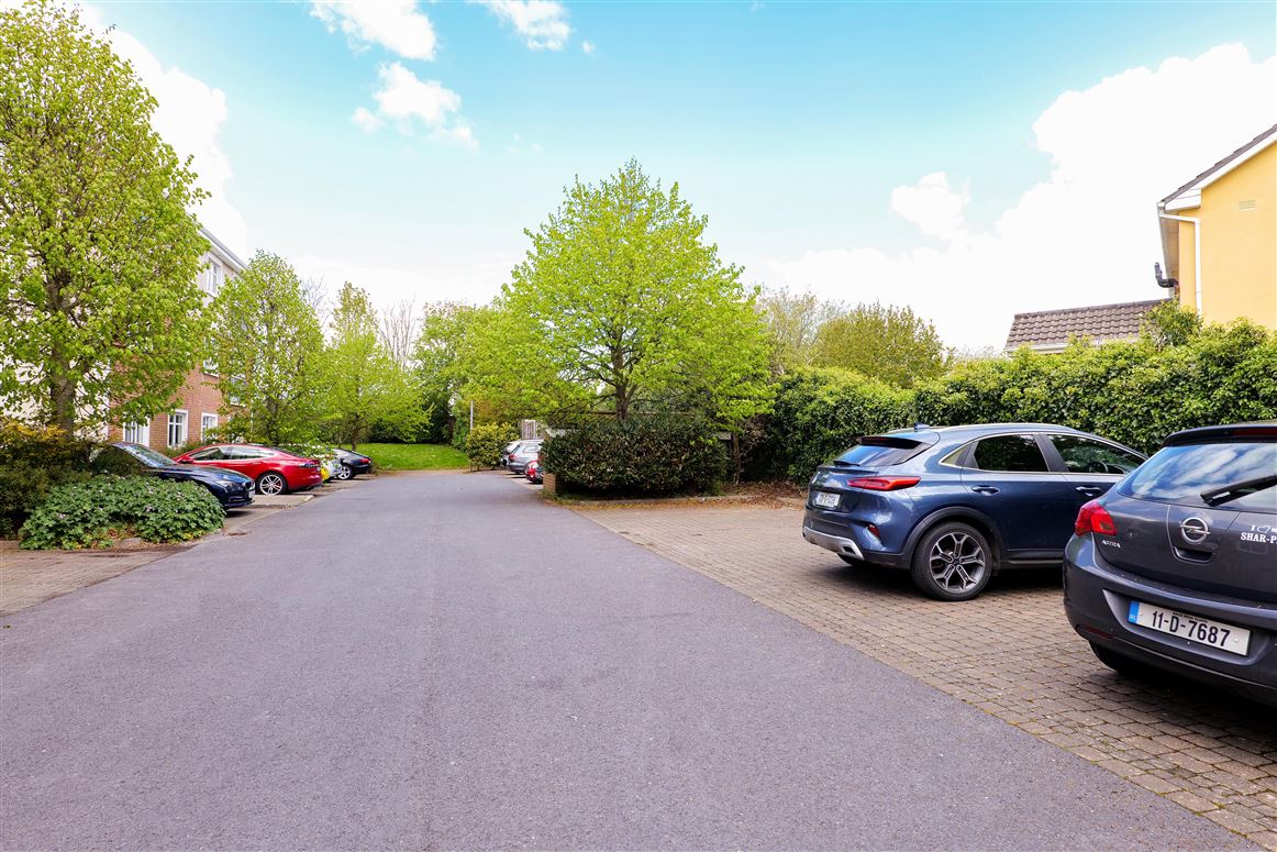 Apartment 2, Seafield Apartments, Bun A Chnoic, Rahoon, Galway