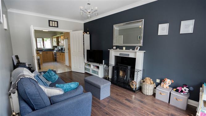 68 Bellingham Green, Main Street, Castlebellingham, Co. Louth