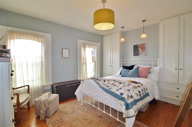 4 Cecil Avenue, Clontarf, Dublin 3