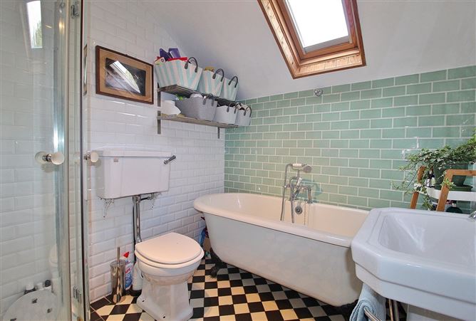 4 Cecil Avenue, Clontarf, Dublin 3