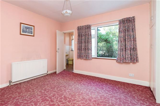Crescent View, Leixlip Road, Lucan, Co. Dublin