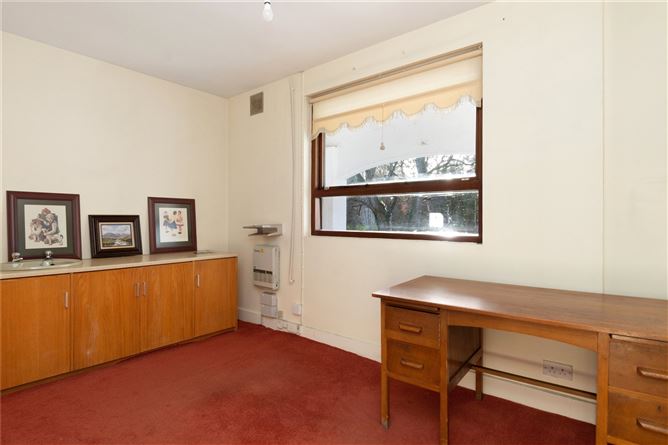 Crescent View, Leixlip Road, Lucan, Co. Dublin