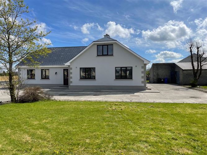 Cloonshanville, Frenchpark, Castlerea, Roscommon