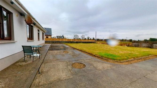 Cloonshanville, Frenchpark, Castlerea, Roscommon