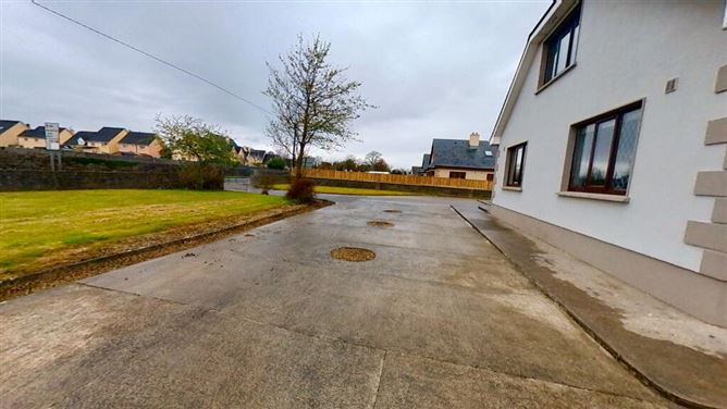 Cloonshanville, Frenchpark, Castlerea, Roscommon
