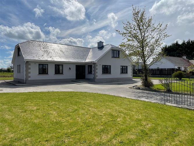 Cloonshanville, Frenchpark, Castlerea, Roscommon