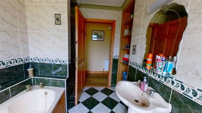 Cloonshanville, Frenchpark, Castlerea, Roscommon