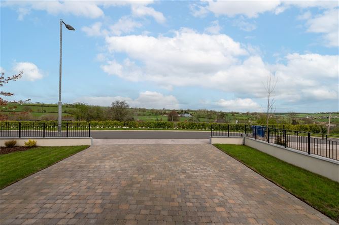 77 Clonlara, Kerry Pike, Co. Cork
