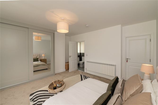 77 Clonlara, Kerry Pike, Co. Cork