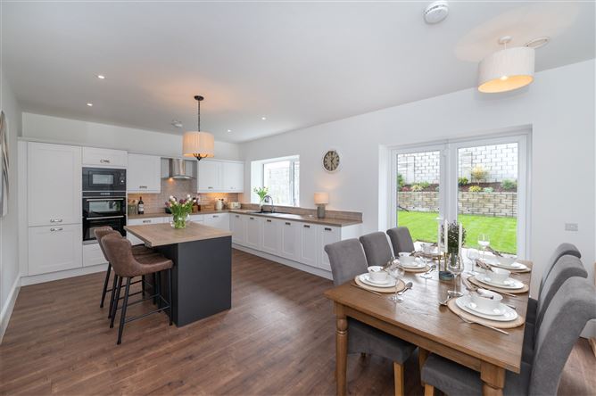 77 Clonlara, Kerry Pike, Co. Cork