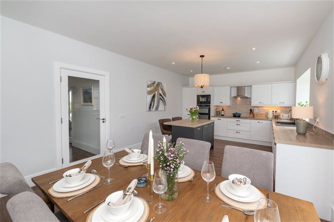 77 Clonlara, Kerry Pike, Co. Cork