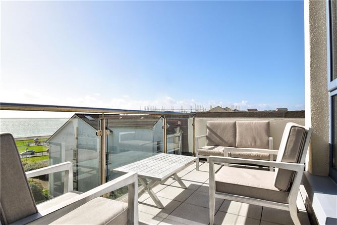 8A Croit na Mara, Quincentennial Drive, 123-125 Upper Salthill, Galway