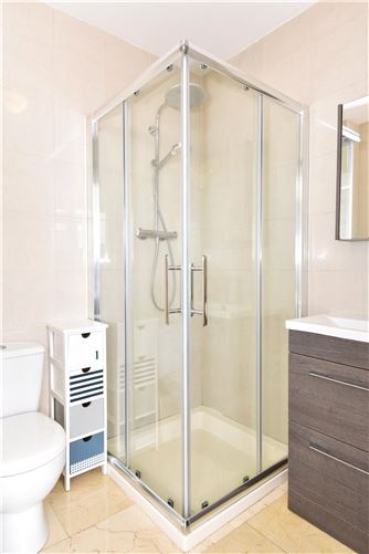 8A Croit na Mara, Quincentennial Drive, 123-125 Upper Salthill, Galway