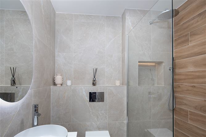 38 Woodview Lawn, Saleen , Midleton, Cork