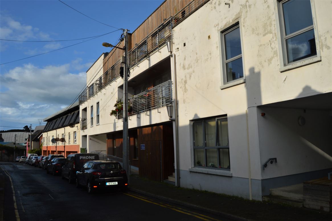 12 Block A, The Courtyard Apartments, Summerhill Terrace, Waterford City, Waterford