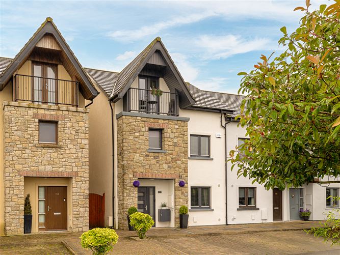 159 Roseberry Hill , Newbridge, Kildare