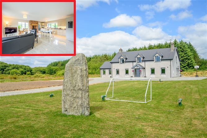 Breaghna, Enniskeane,   West Cork