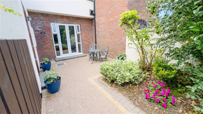148 Dun Na Carraige, Blackrock, Salthill, Galway