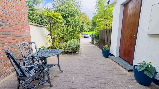 148 Dun Na Carraige, Blackrock, Salthill, Galway