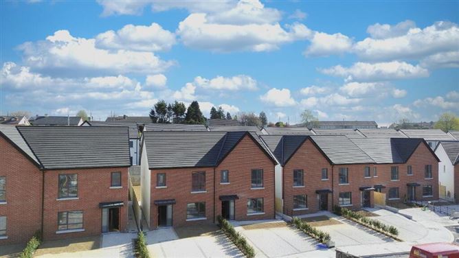24 Gleann Droimnin, Carrickmacross, Monaghan