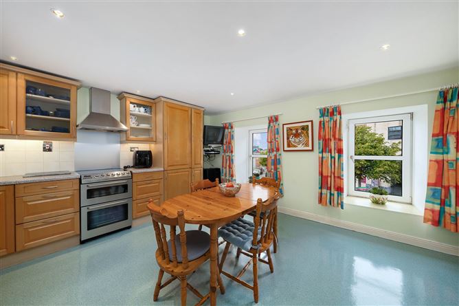 5 George`s Square, Balbriggan, County Dublin