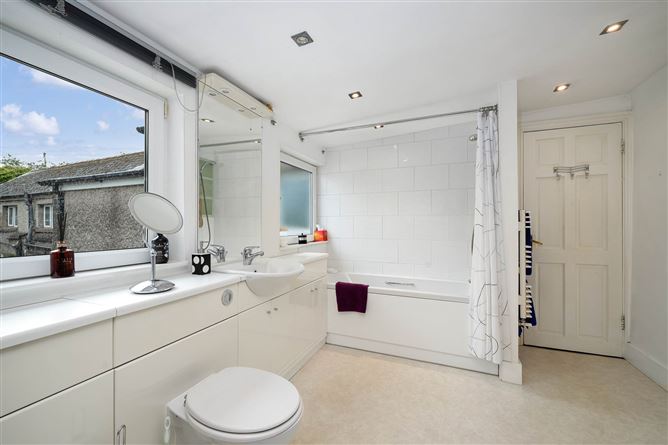 5 George`s Square, Balbriggan, County Dublin