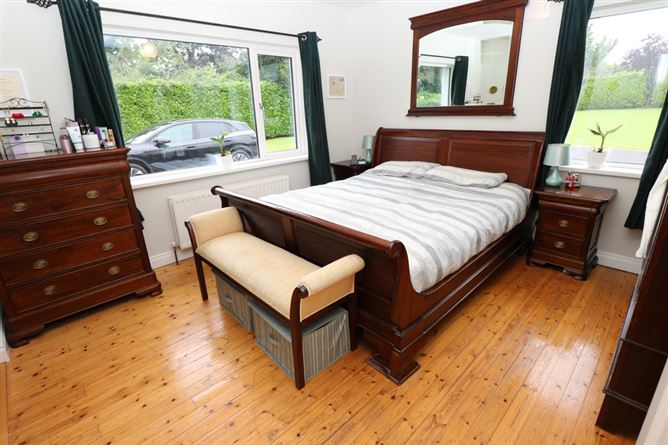 Kaikoura, Smithstown, Julianstown, Meath