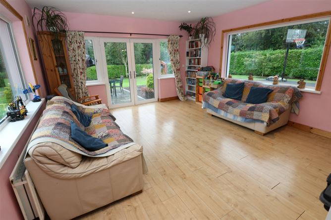Kaikoura, Smithstown, Julianstown, Meath