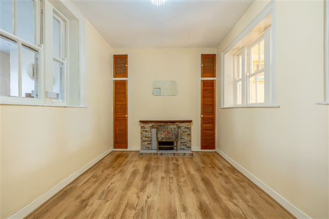 8 Emmet St, Tipperary Town, Co.Tipperary