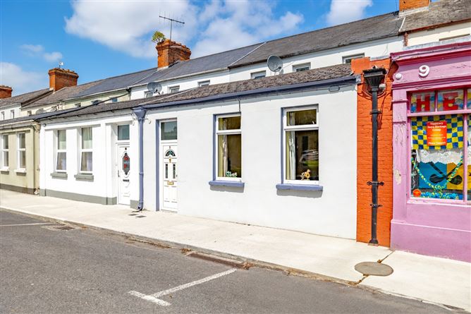 8 Emmet St, Tipperary Town, Co.Tipperary