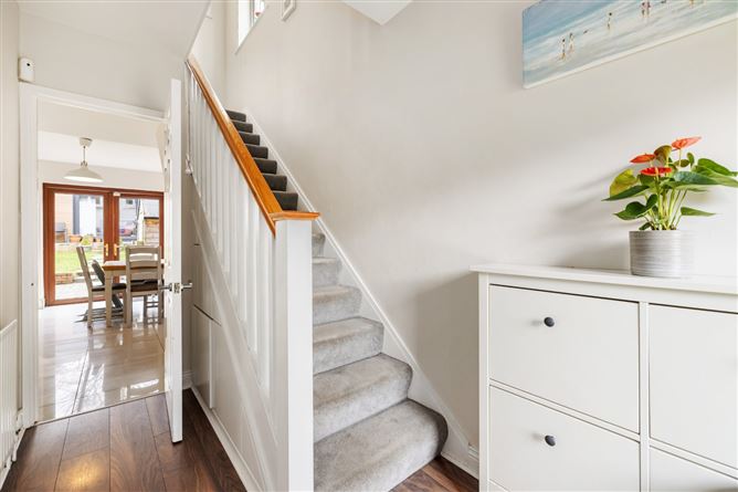 68 Mountain View, Crinken Glen, Shankill, Dublin 18