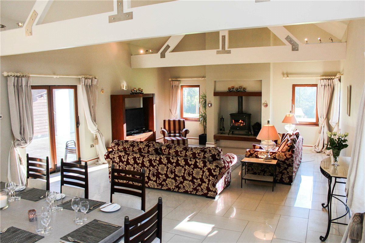 1 Cahir Lodges, Cahir West, Kenmare, Co. Kerry, V93 W088