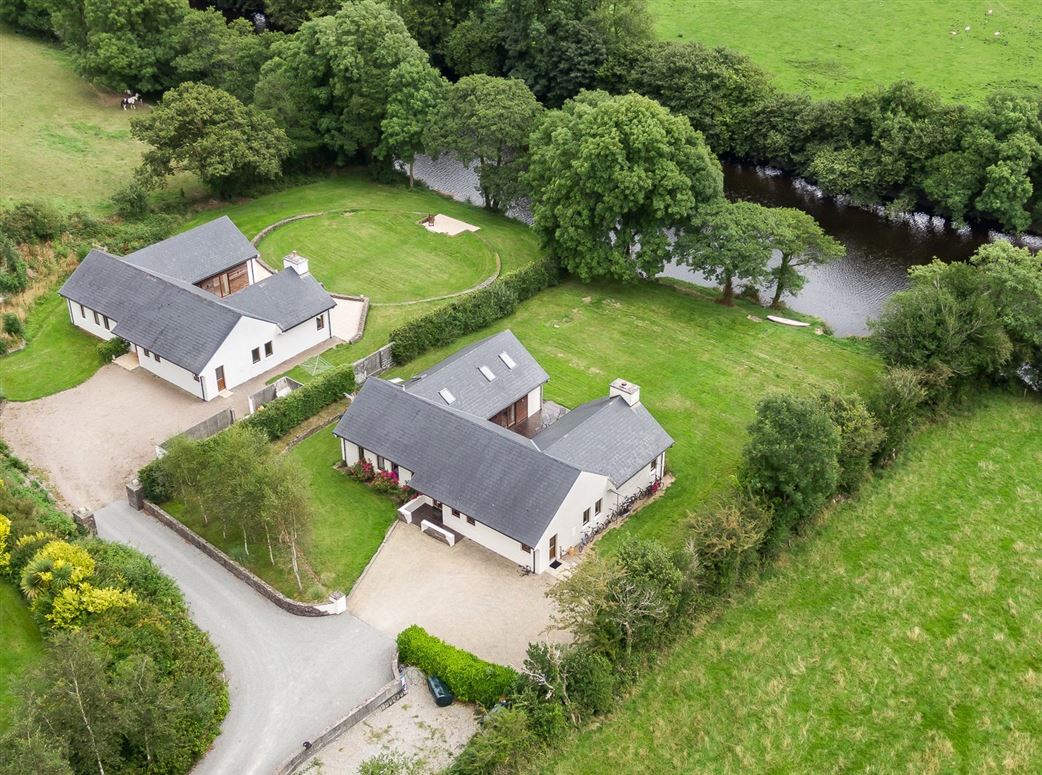 1 Cahir Lodges, Cahir West, Kenmare, Co. Kerry, V93 W088