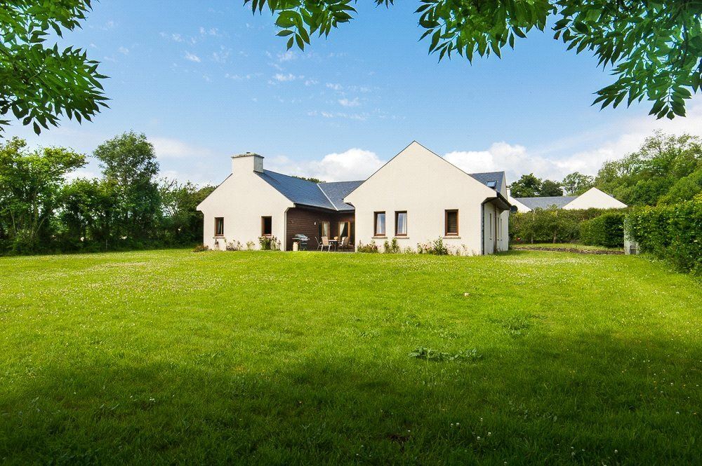 1 Cahir Lodges, Cahir West, Kenmare, Co. Kerry, V93 W088